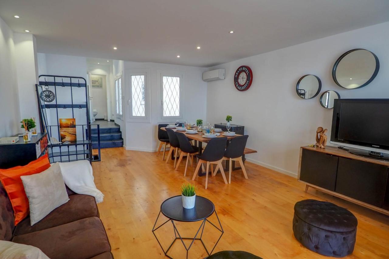 The Moonlight Sea View By Hello Homes